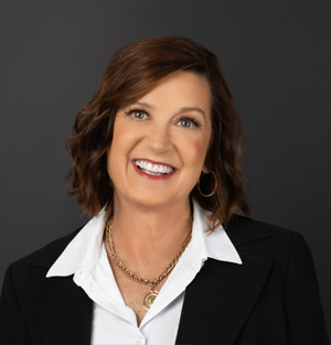 Lisa McCue's headshot